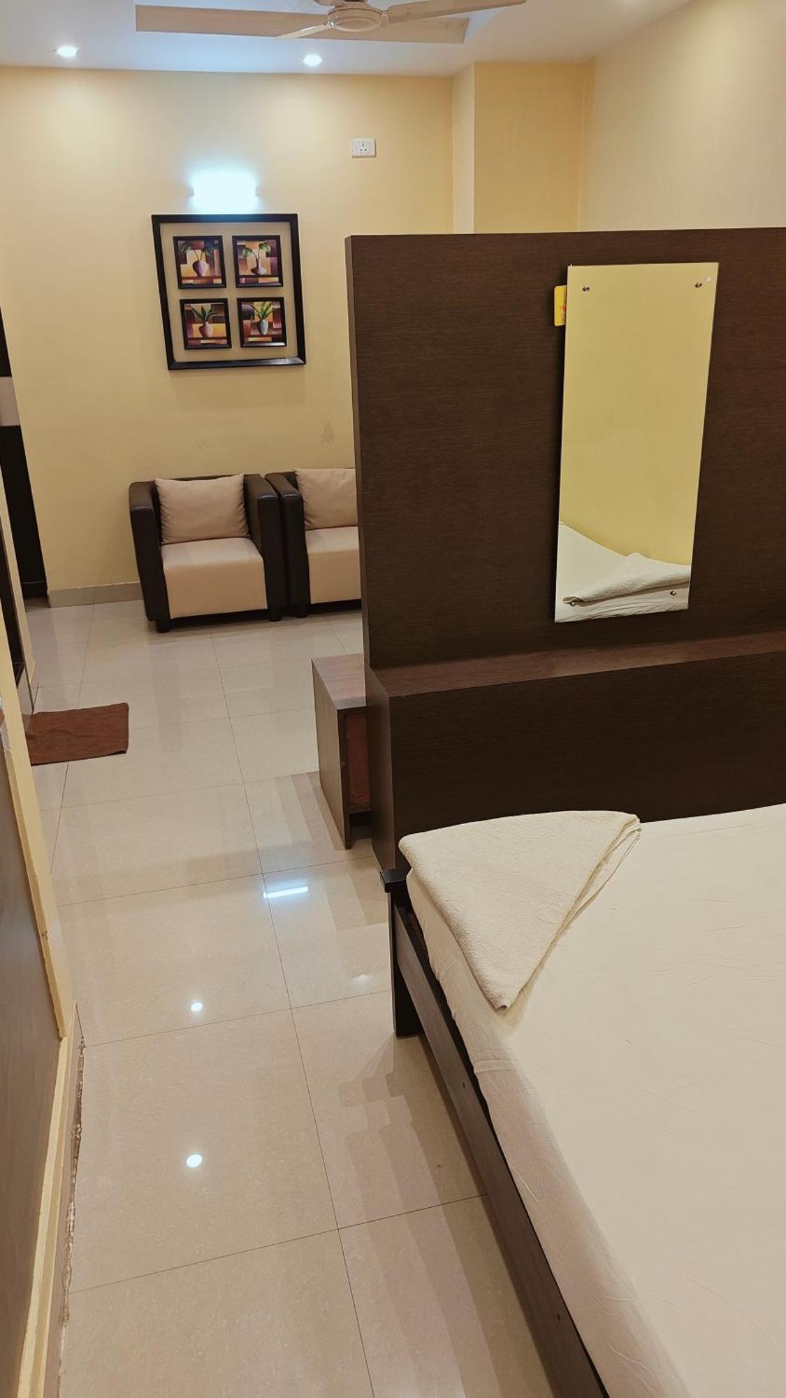 Angson Apartment Madras Buitenkant foto